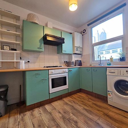 Apartment Close To City Londra Exterior foto